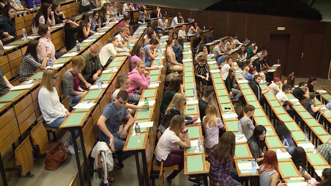 UNIJA STUDENATA UNIVERZITETA U ZENICI – Nećemo mirno posmatrati urušavanje obrazovnog sistema!