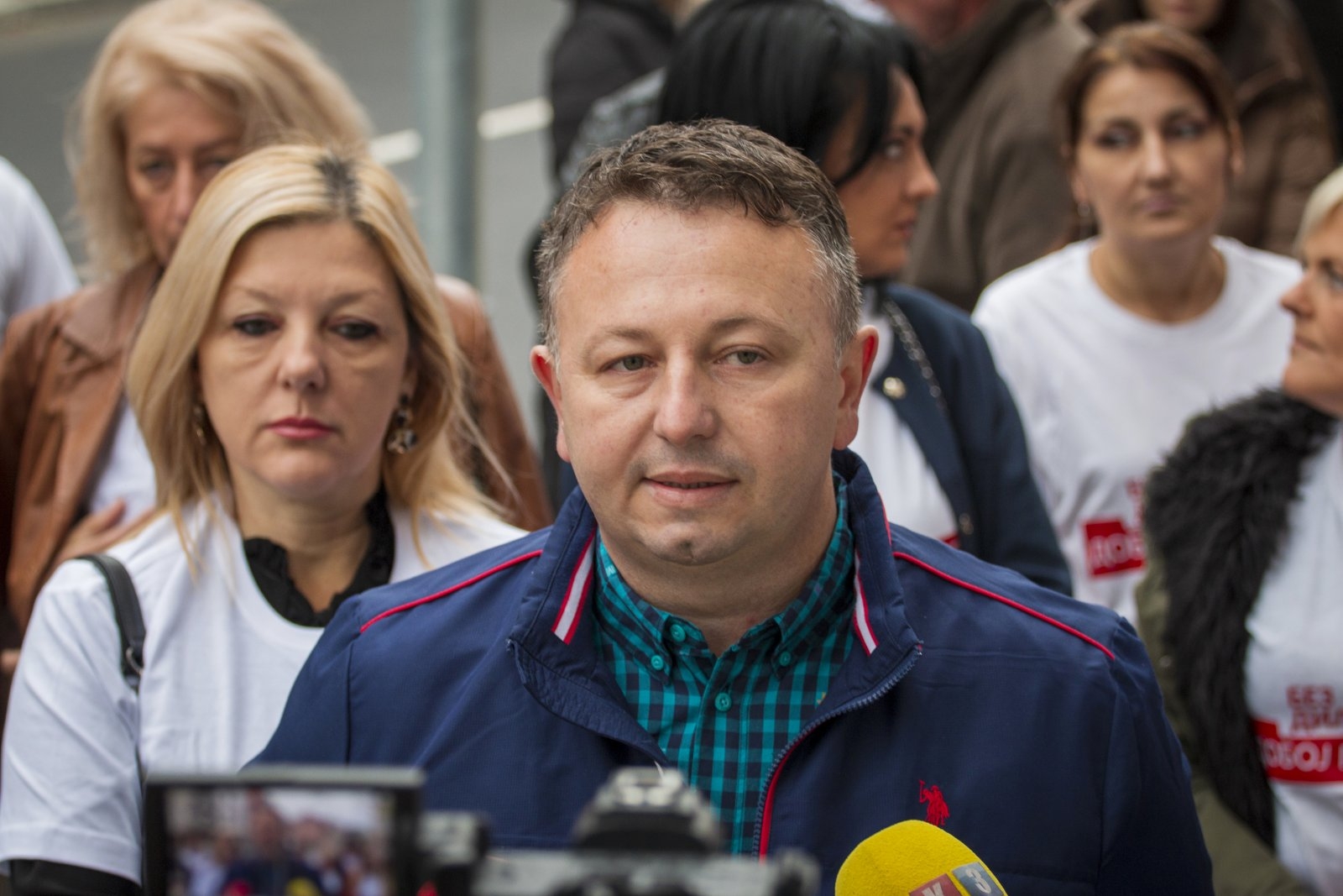 "ZAPOŠLJENJE" SLAĐANA JOVIĆA: Nove skice za portret. (FOTO) (VIDEO)