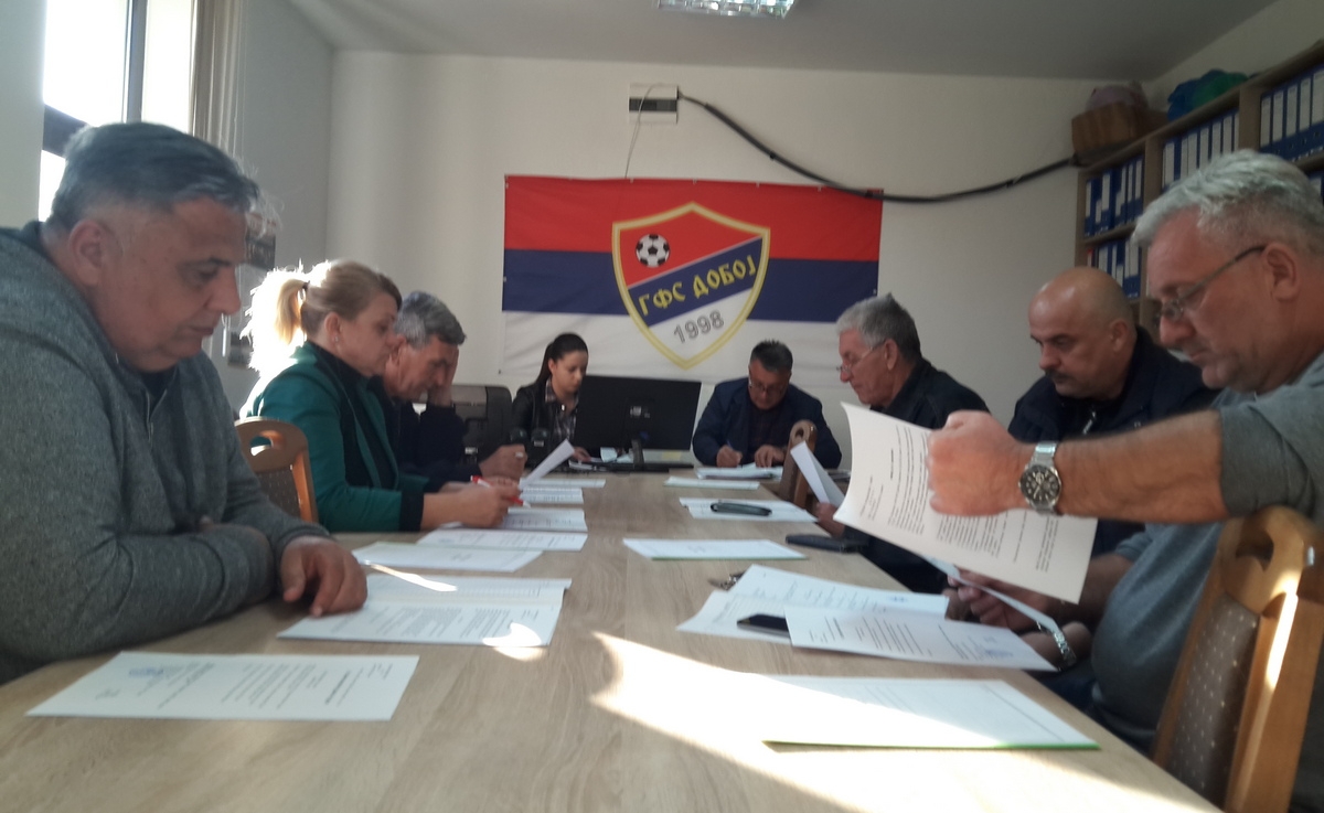 ČLANOVI IZVRŠNOG ODBORA GFS DOBOJ ODLUČILI: Dužnici poslije trećeg kola u aut