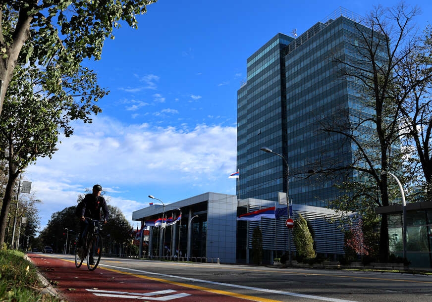 Domaće banke odbijaju saradnju sa Vladom RS: Zbog američkih sankcija upitna zaduženja na domaćem finansijskom tržištu