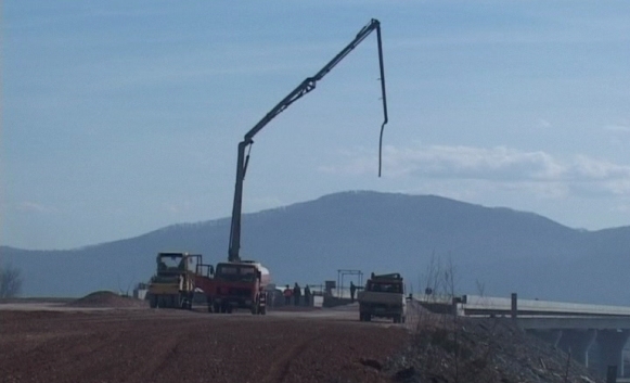 DOBOJ: Počeli završni radovi na dionici auto-puta Banjaluka-Doboj (VIDEO)