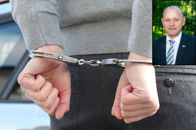 DOBOJ: Rukovodilac u Ministarstvu za izbjegla i raseljena lica RS uhapšen zbog mita