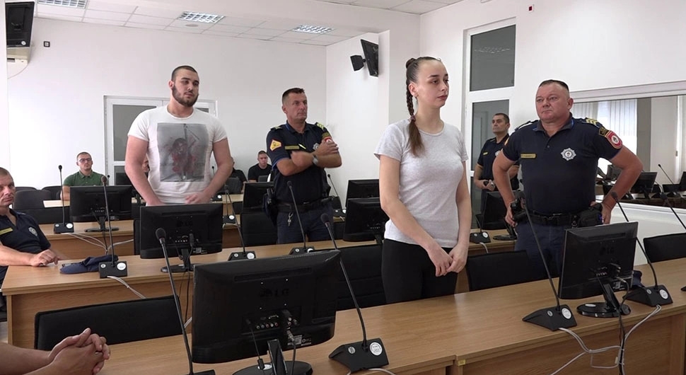 DOBOJ: Ubice Saše Kulišića mirni i hladnokrvni u sudnici, burna reakcija članova porodice