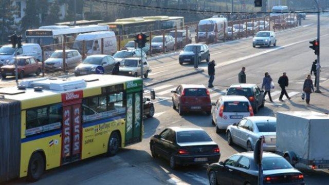 PUTEVI: Zbog vrućina na put ići rano ujutro