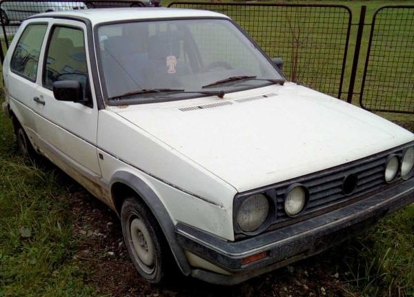 DOBOJ: Policija oduzela automobil, vozač za kazne duguje preko 3.300 KM