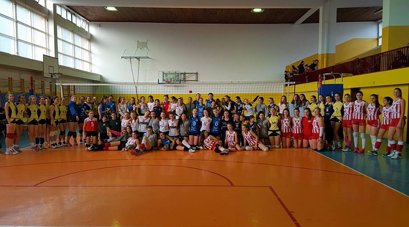 PIONIRSKI ODBOJKAŠKI TURNIR: Panterke najbolje! (FOTO)