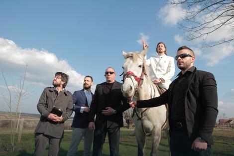 DOBOJSKI INFO POZIVA: Napravili parodiju na izbore, pa osvojili drugo mesto