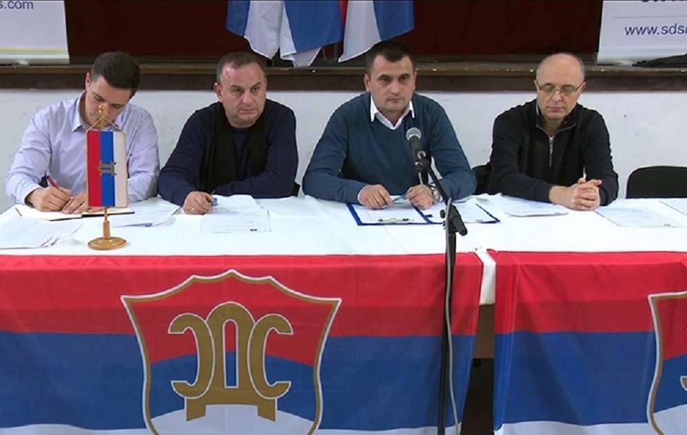 KAKO BI ŽIVJELI DA IM NIJE STRANKE I BUDŽETA: Spisak poslanika Narodne skupštine koji imaju duple funkcije