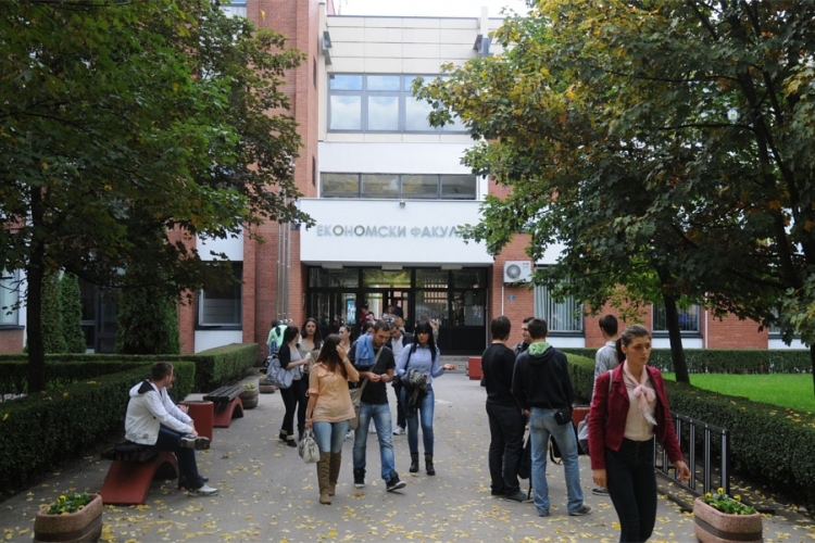 Na fakultetima ove godine manje mjesta na budžetu