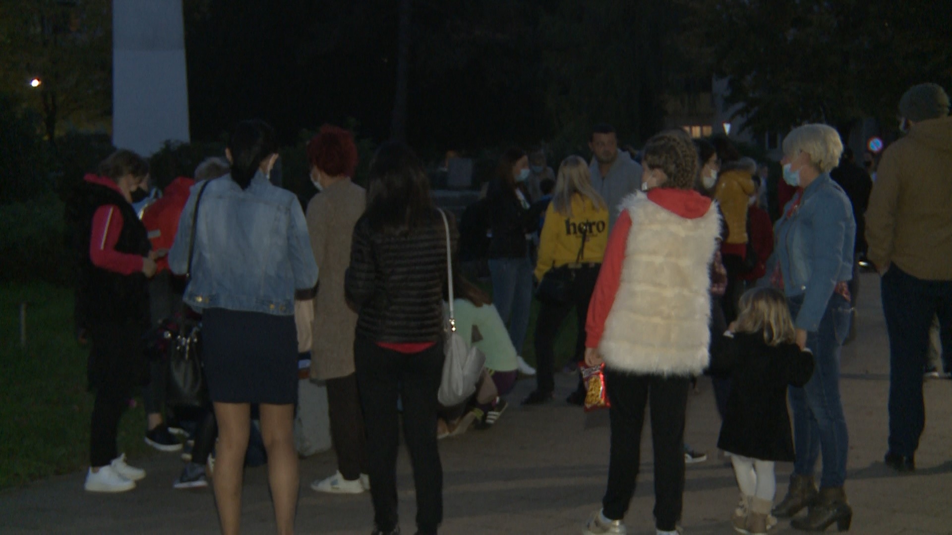 REVOLT RODITELJA DOBOJ: Peticija za povratak djece na nastavu (VIDEO)