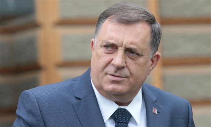 Dodik primljen u UKC Republike Srpske, ima obostranu upalu pluća