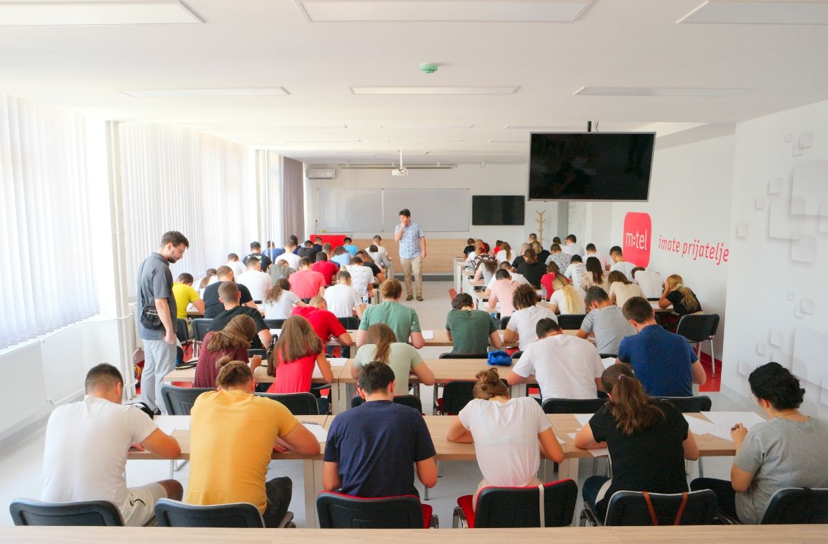 UNIVERZITET U BANJOJ LUCI: Raspisan konkurs za upis nove generacije studenata