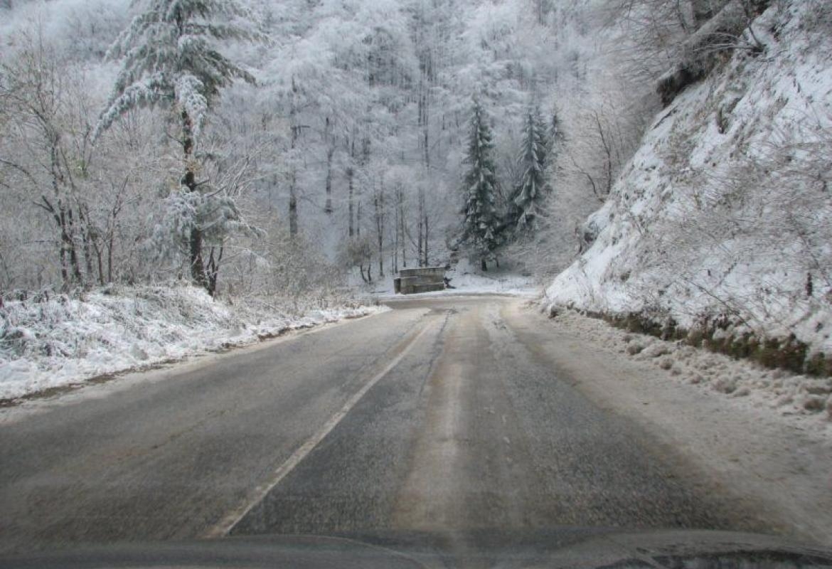 PUTEVI: Moguća poledica u planinskim predjelima