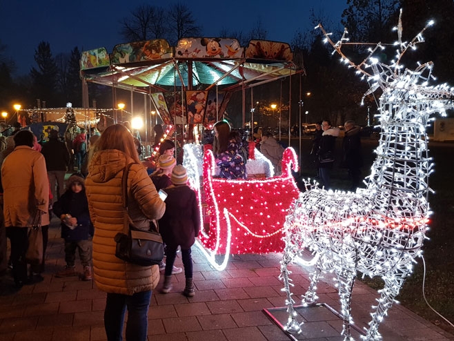 DOBOJ: Javni poziv za učešće u manifestaciji "Zimska čarolija Doboj"
