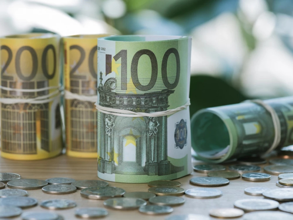 NOVAC DIJASPORE: Značajna pomoć ili tihi ubica?