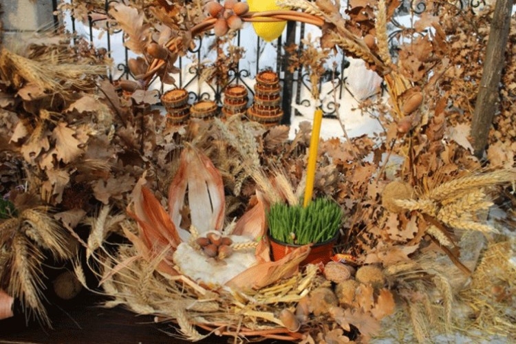 Pravoslavni vjernici danas proslavljaju Badnji dan