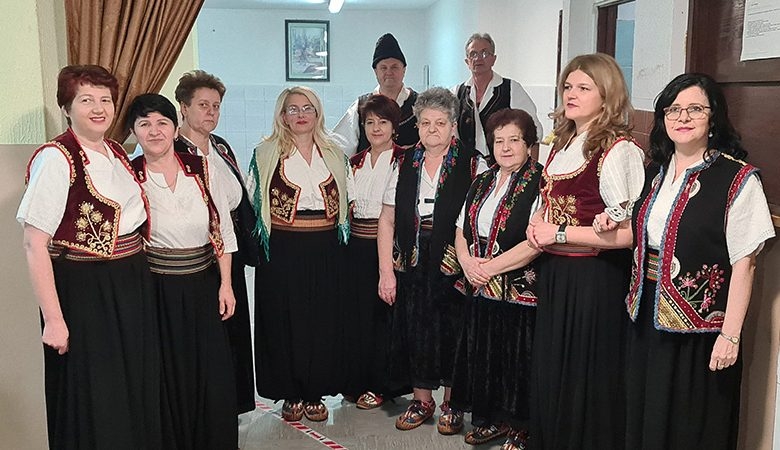 DOBOJ: Krsna slava i svetosavska zabava – čuvanje od zaborava kulture i običaja (FOTO)