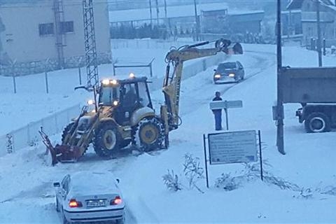 DOBOJ: Angažovana mehanizacija