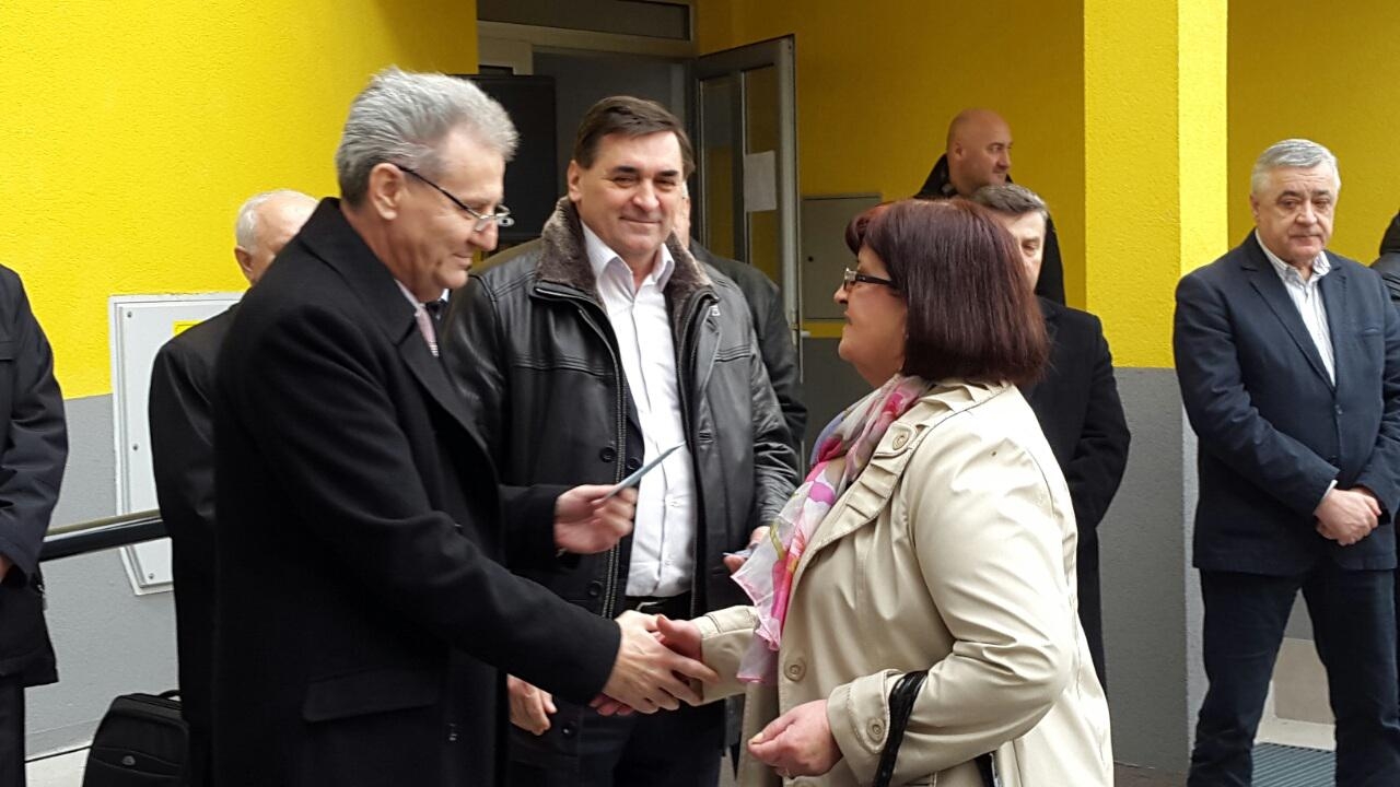 DOBOJ: Počela izborna kampanja za gradonačelnika (VIDEO)