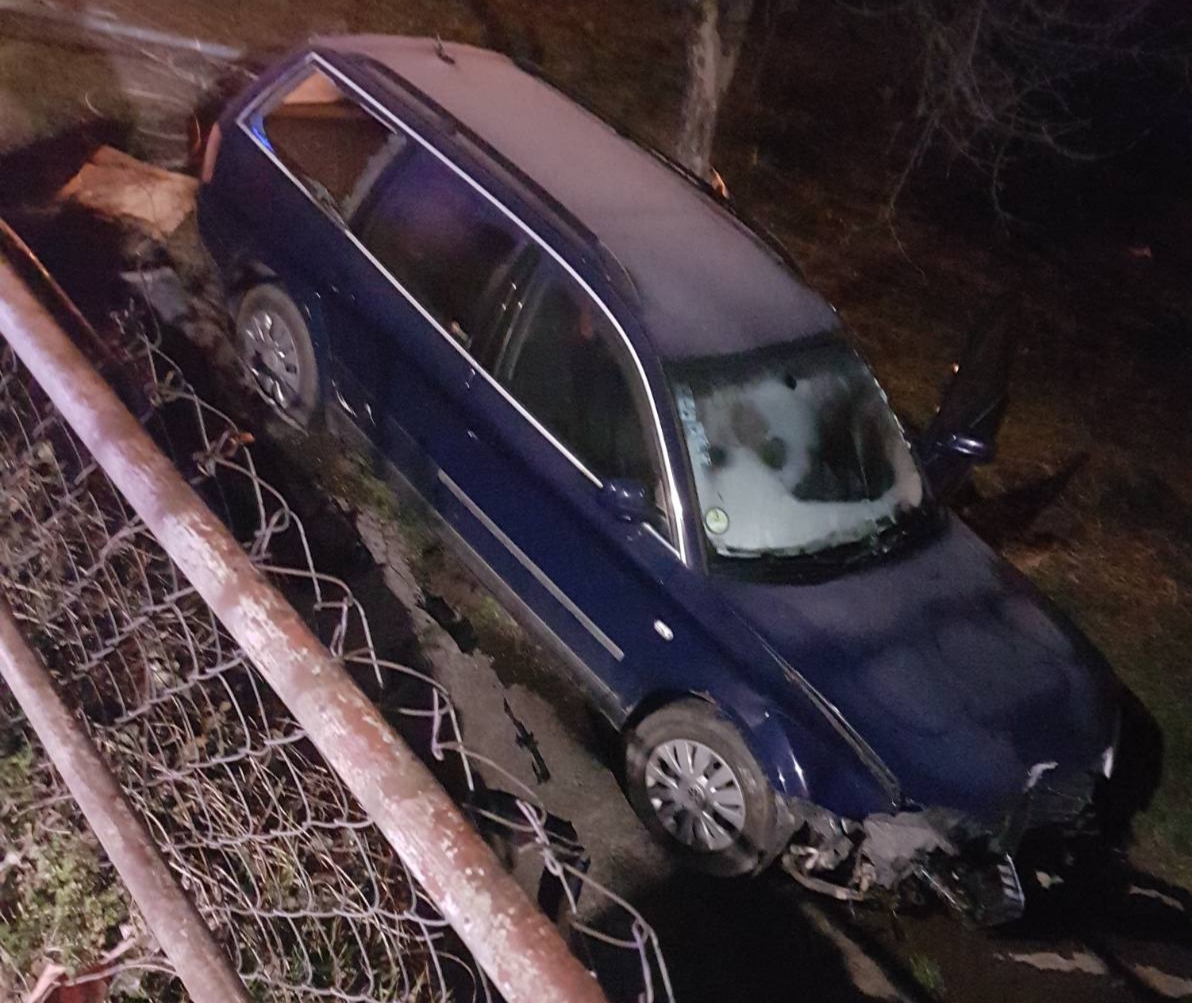 DOBOJ: Zamalo tragedija kod "Inine" pumpe (FOTO)