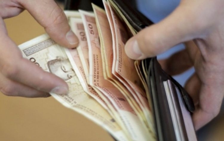 DOBOJ: Sutra isplata penzija