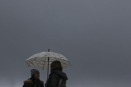 VRIJEME: Danas pretežno oblačno, krajem dana slaba kiša