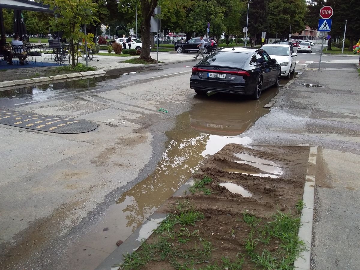 JEZERA NA ULICAMA DOBOJA: Ko su nadzorni organi i čemu služe? (FOTO)