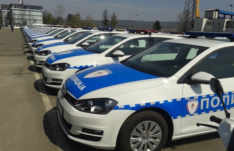 DOBOJ: Policija oduzela "opel". Nema vozačku, a za kazne duguje 4.600 KM.