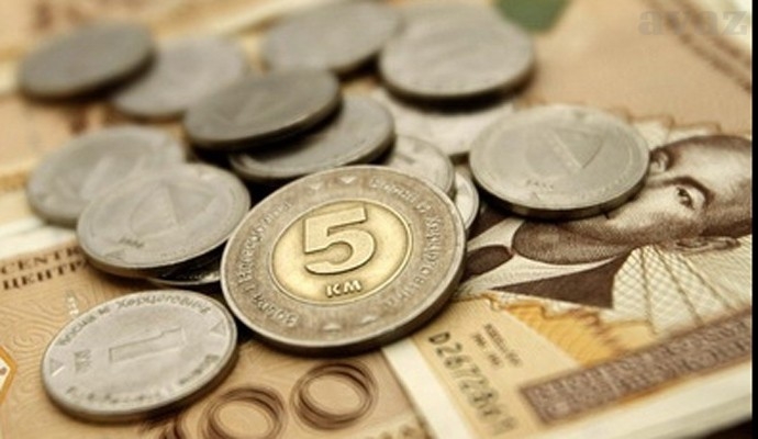 Na račun javnih prihoda RS uplaćeno dvije milijarde KM