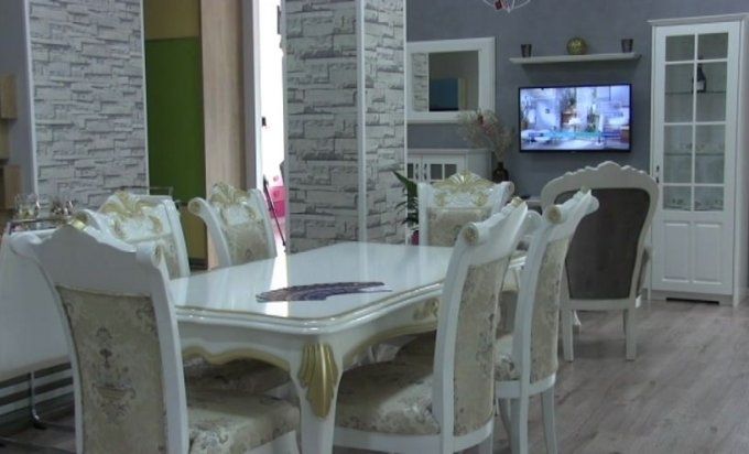 MLADI PAR ZA PRIMJER: Dobojski namještaj osvaja evropsko tržište (VIDEO)