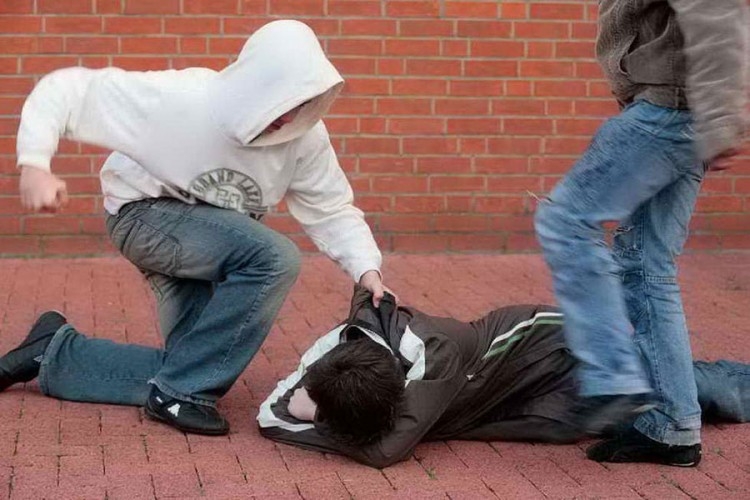 DOBOJ: Napao drugare iz razreda jer nisu ćutali o neredu na času