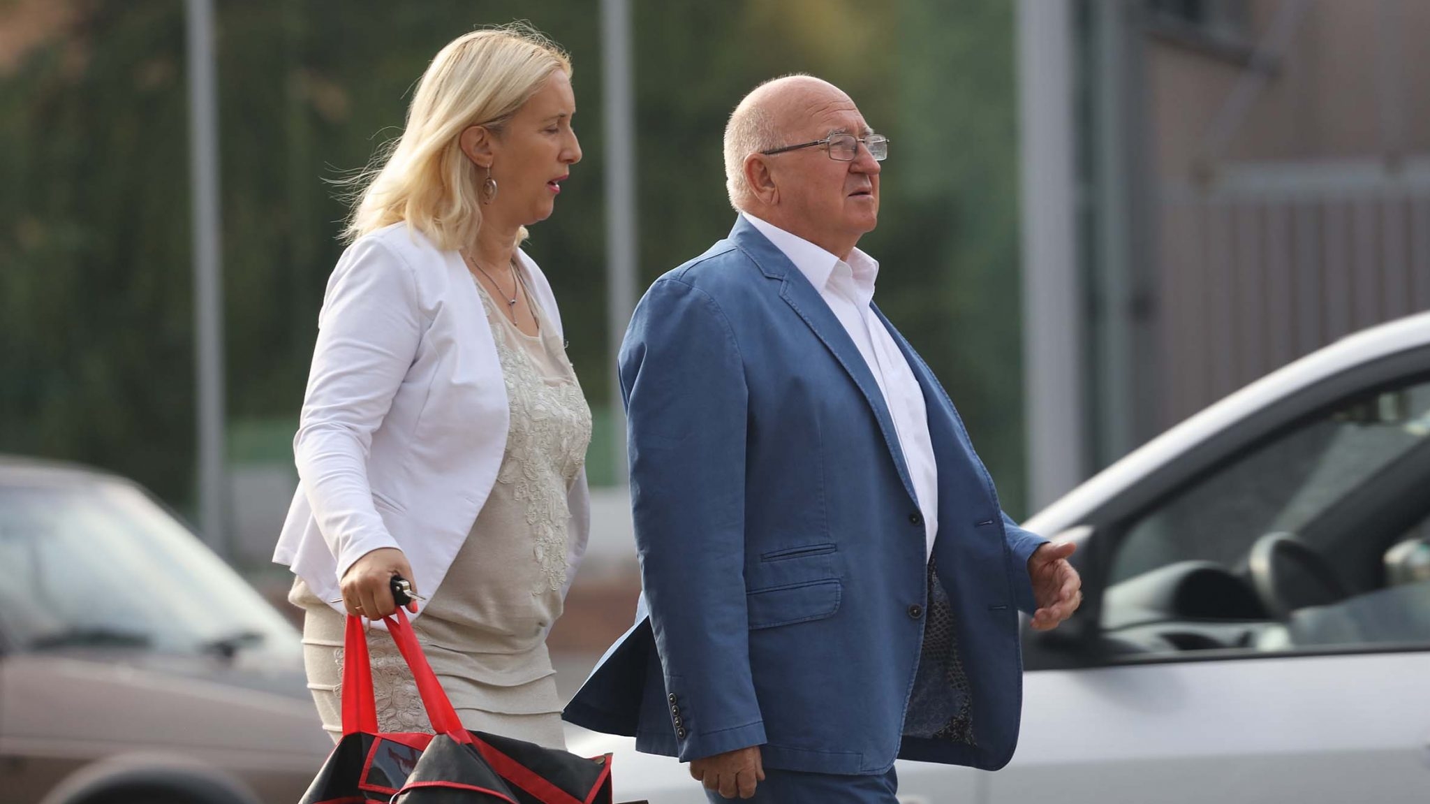 DOBOJ: Paravac i ostali - Mještani zatvarani u kasarne