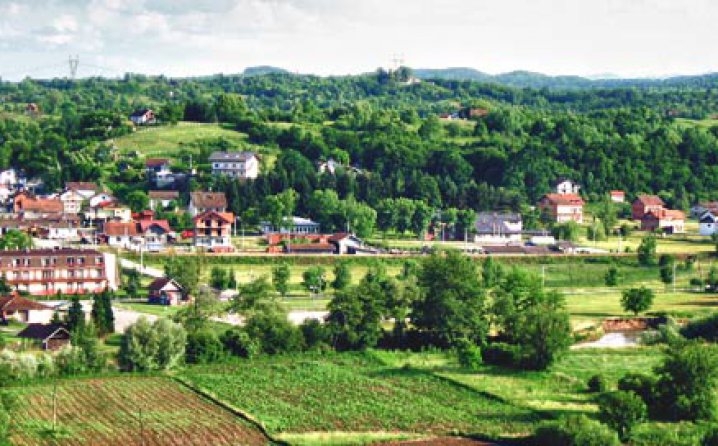 DOBOJ: Zloupotrebom ovlaštenja postavio direktora i oštetio firmu za 18.378 km