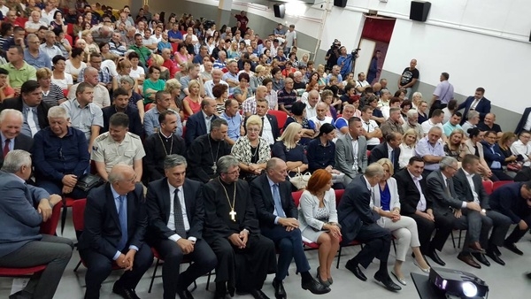 DOBOJ: Kafa u 5 - Srbi iz Vozuće (VIDEO)