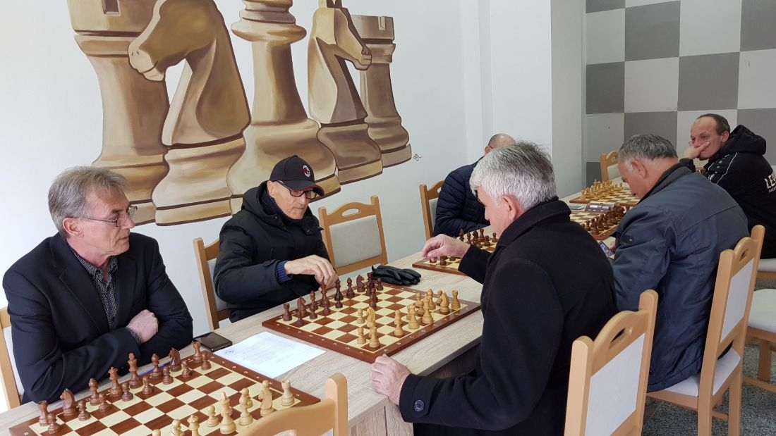 DOBOJ: Osnovan šahovski klub "An pasan"