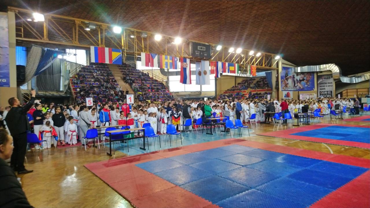 DOBOJ: Meliha Makarević srebrena a Nikolina Đošan bronzana u Subotici (FOTO)