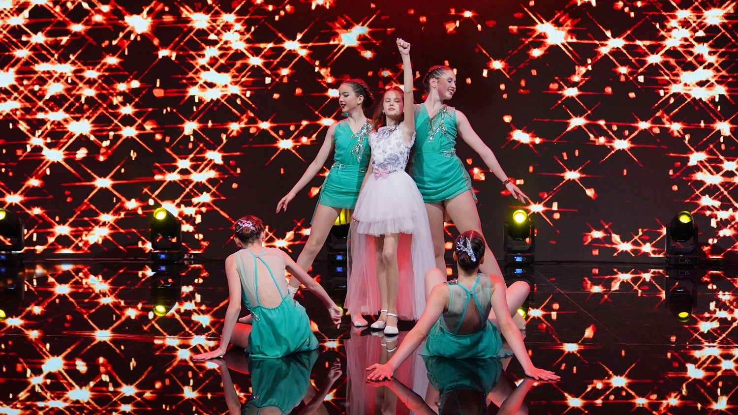 U SUSRET MAJU, MJESECU DJEČIJE PJESME: 30. Đurđevdanski festival