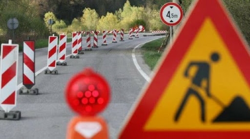 PUTEVI: Zastoji i obustave moguće na dionicama na kojima se izvode radovi