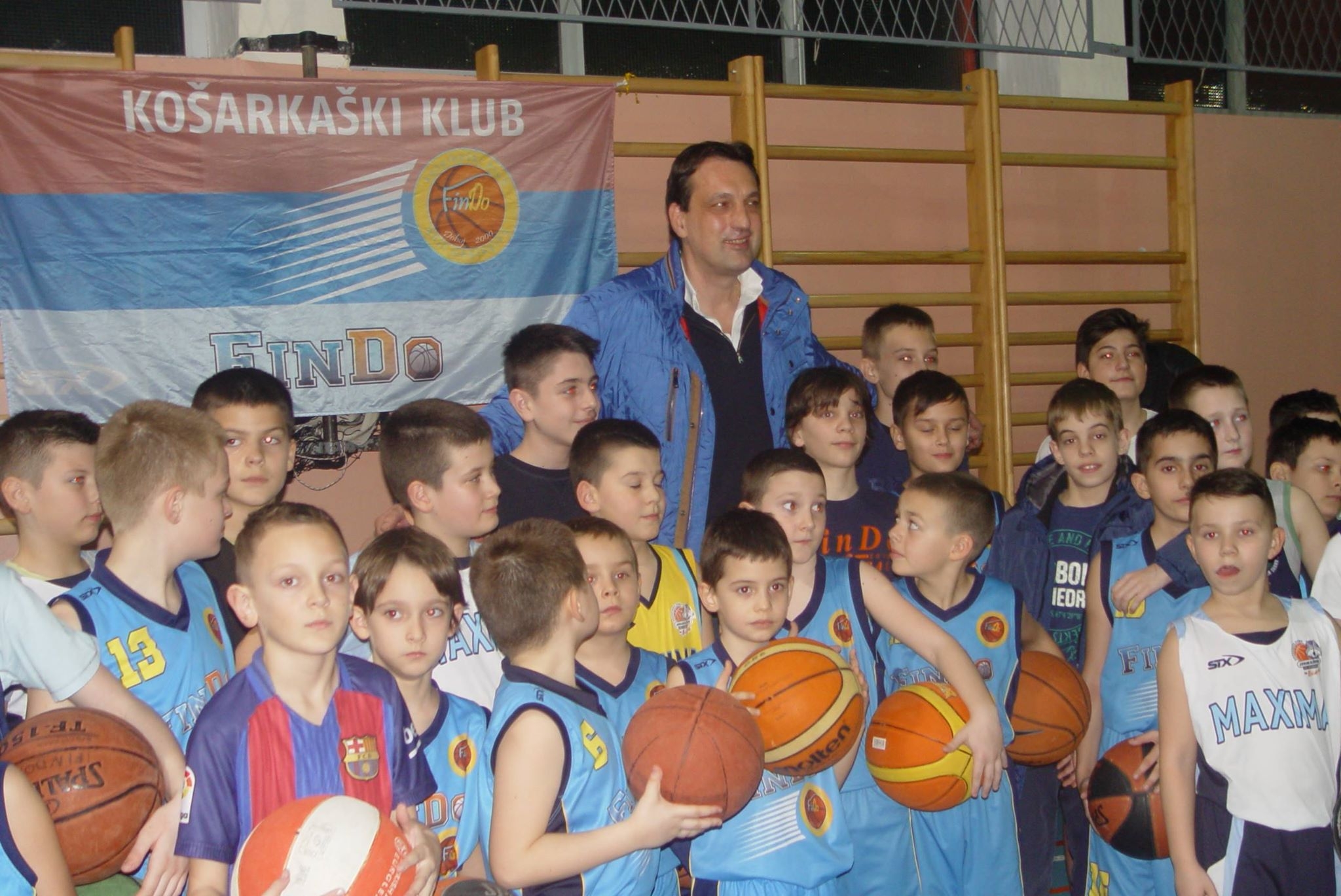 DOBOJ: Mladi košarkaši ugostili Miroslava Pecarskog (FOTO)