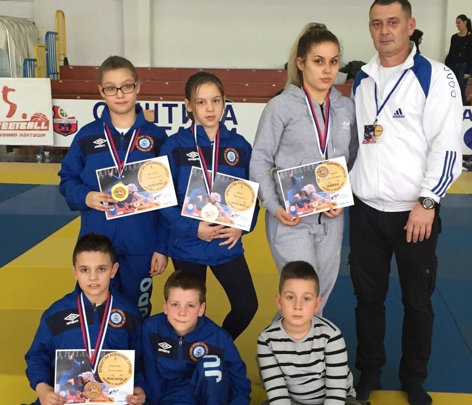 DOBOJ: Žetva medalja dobojskih džudinasta na prvenstvu Srpske