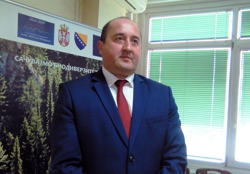 DOBOJ: Direktor "Šuma RS" Gojković naredio direktoru Šumskog gazdinstava da smanji plate radnicima