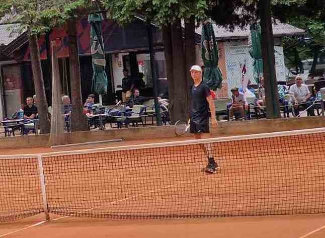 DOBOJ: Uzbudljiva završnica međunarodnog teniskog turnira za juniore do 18 godina