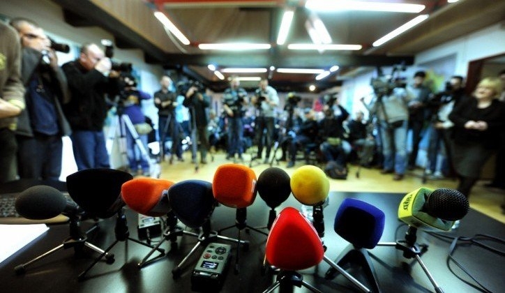 Sve češći novi oblici cenzure na medije: Kvazidemantiji i zahtjevi za izmjenu istorije