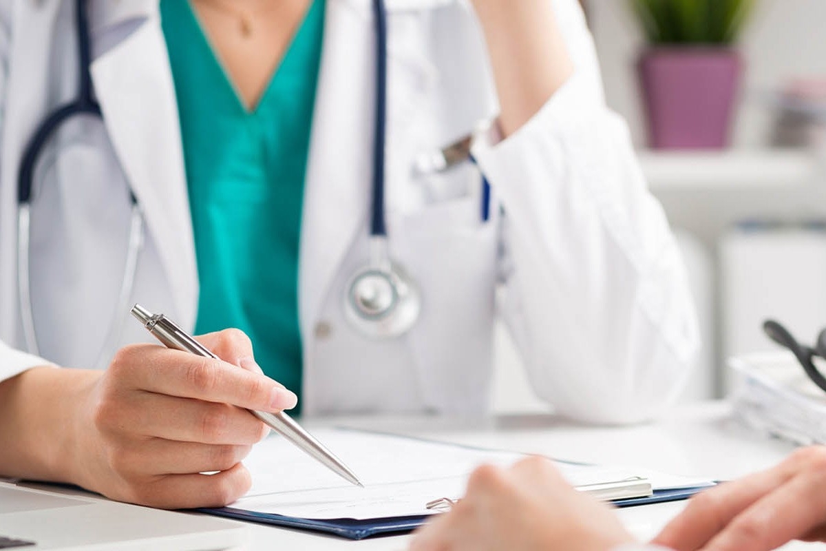 „OPŠTI JAVAŠLUK“ Javni sektor gomila dugove, privatni ih smanjuje