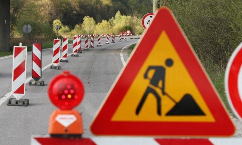 PUTEVI: Radovi usporavaju protok vozila