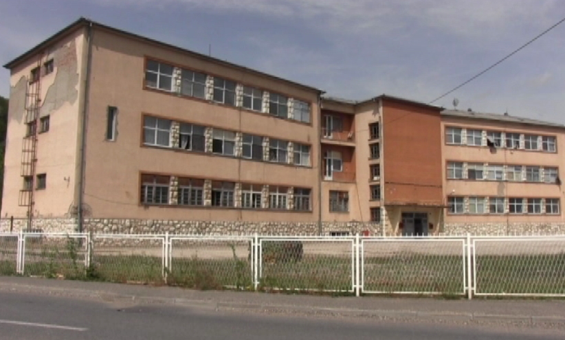 Ministarstvo odbrane mjerka kasarne u Doboju, to je otimačina – poručio predsjednik