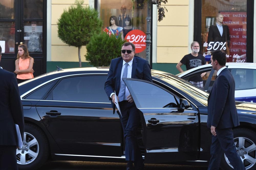 Dodik ima veći budžet od 62 grada i opštine u Srpskoj