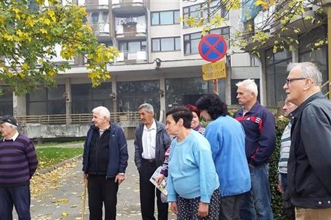 DOBOJ: Protest stanara što se objekat "Doma penzionera" ne grije