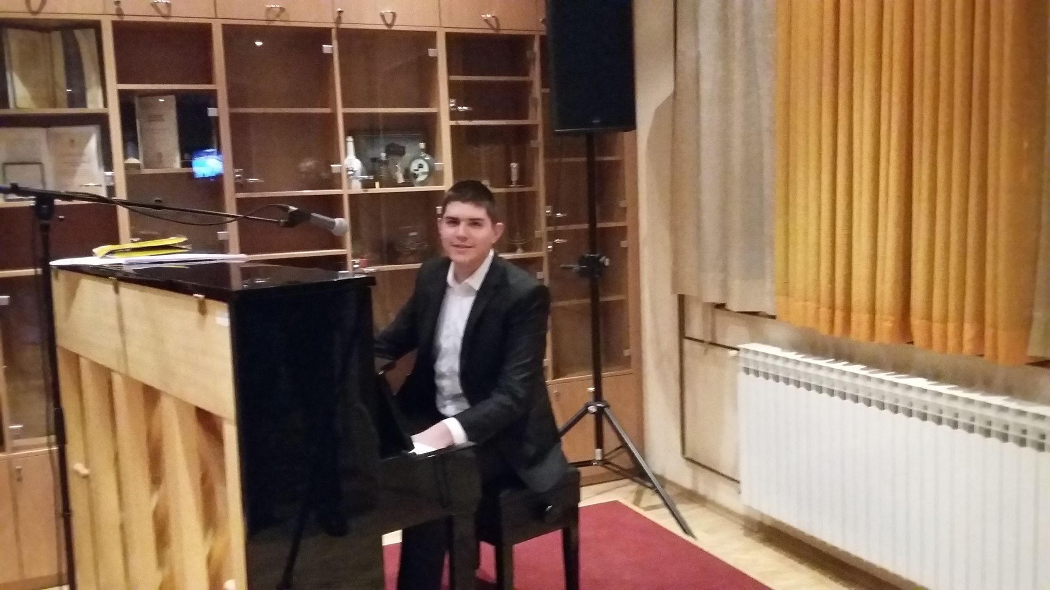 DOBOJ: Humanitarni koncert Stefana Lopandića (VIDEO)