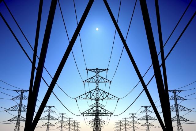 PRIVREDNA KOMORA RS: Neprihvatljivo poskupljenje struje